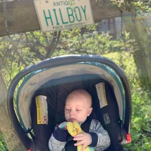 Meet your Posher, Hillboy